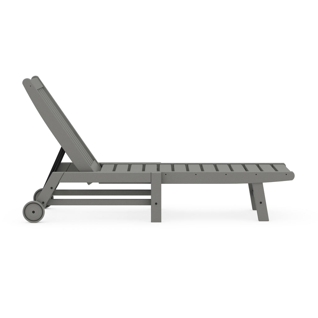 Vineyard Chaise with Wheels