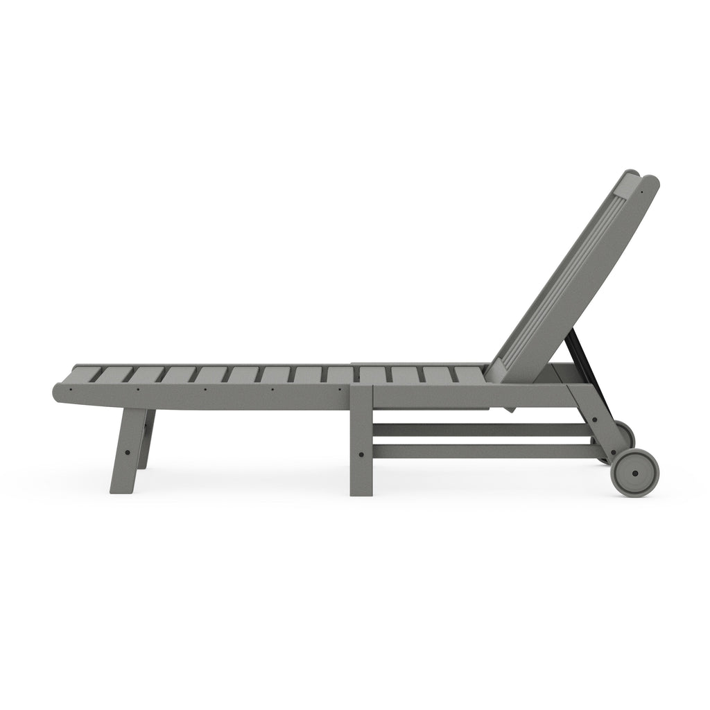 Vineyard Chaise with Wheels