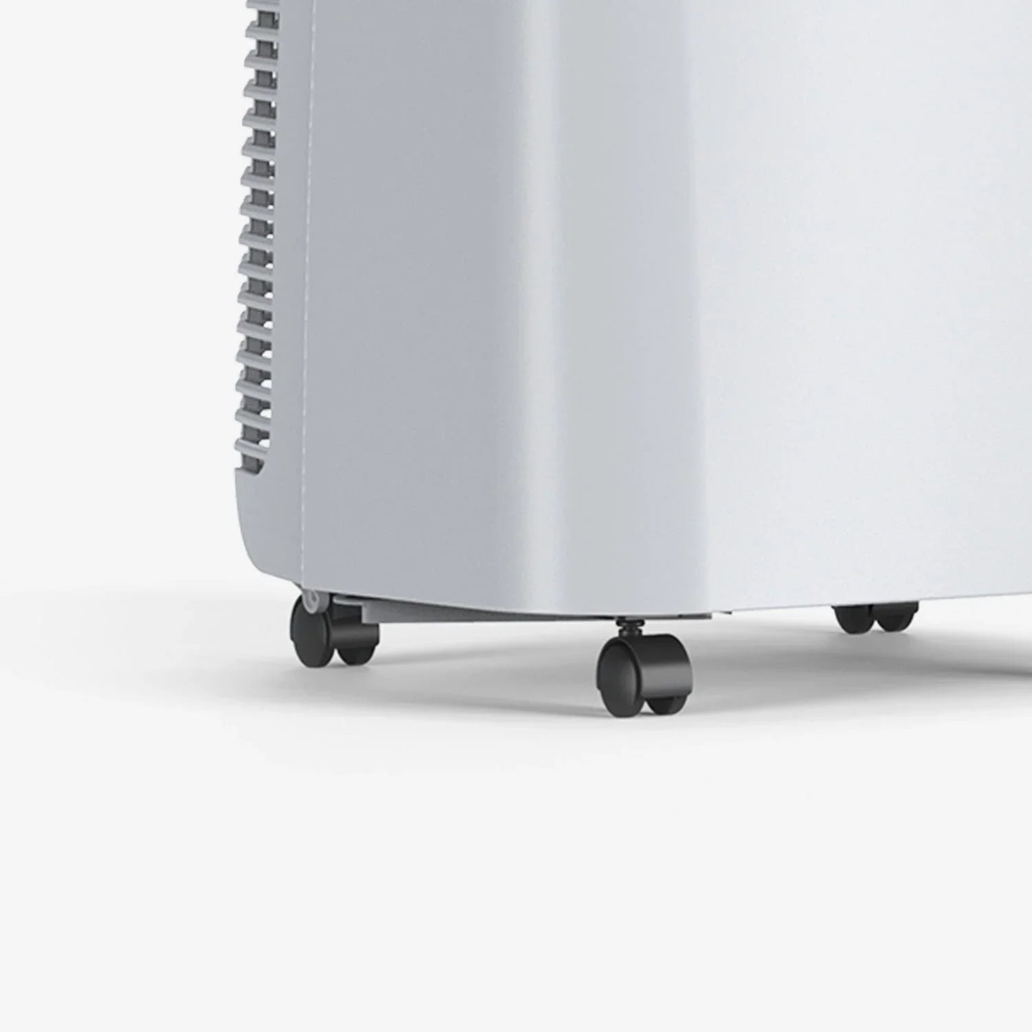 12,000 BTU 4-in-1 Portable Air Conditioner, Heater with Dehumidification Function - Smart Wifi App